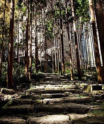 《以花千骨手游》蜀山石径三星通关攻略（挑战蜀山石径）